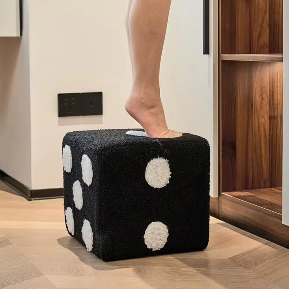 PlayCube™ – Dice Pouf